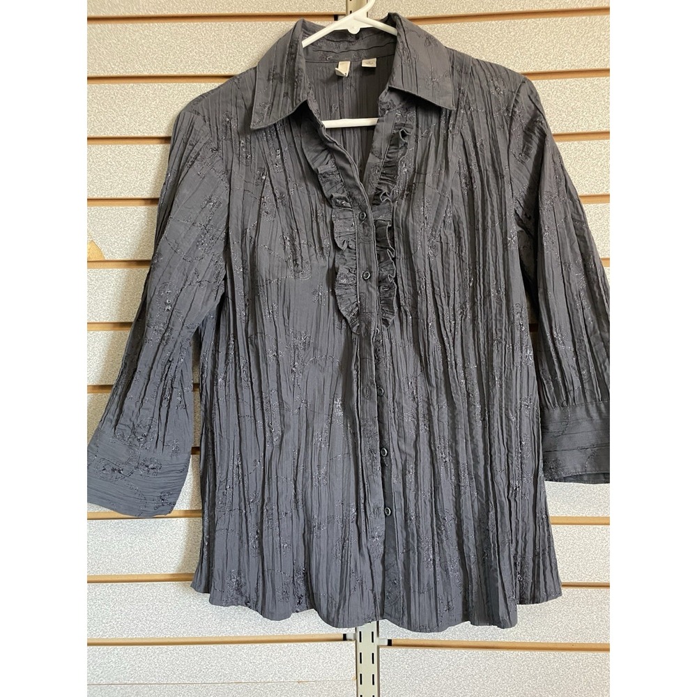 St. John's Bay Gray Long Sleeve Button Up Blouse Shirt Scrunched Fabric Ruffle